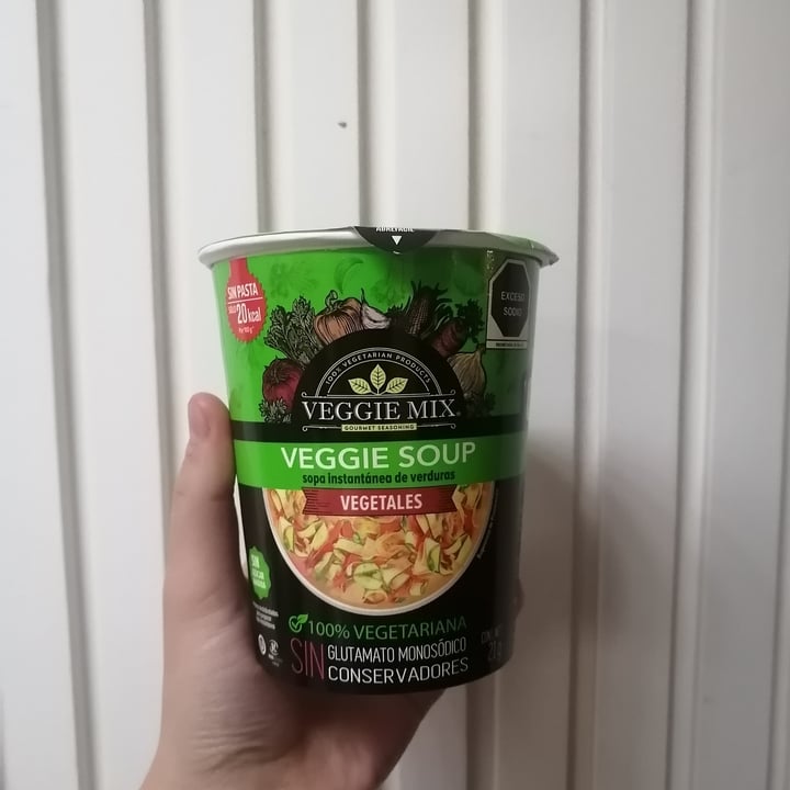 photo of Veggie mix Veggie soup vegetales shared by @camilaeg on  21 Apr 2022 - review