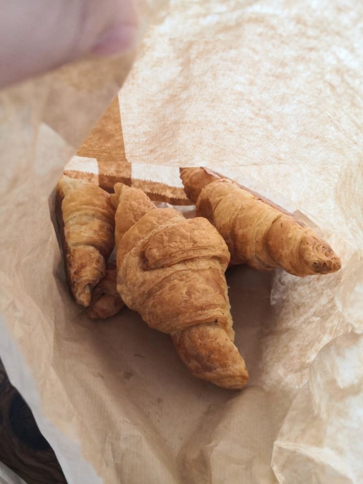 photo of Schwarzbrotgold Bakery Croissants shared by @liezle on  23 Apr 2020 - review