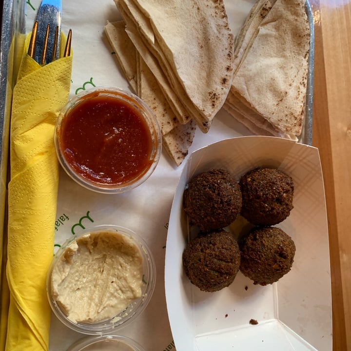 photo of Umi Falafel Falafel shared by @federicalazzari on  20 Mar 2022 - review