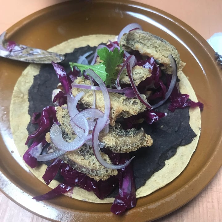 photo of Oleada Plant Based Taco baja shared by @lusomoza on  13 Sep 2021 - review