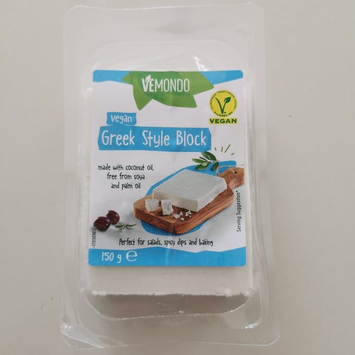 photo of Vemondo Vegan Greek Style Block shared by @auroravegan on  25 Mar 2022 - review