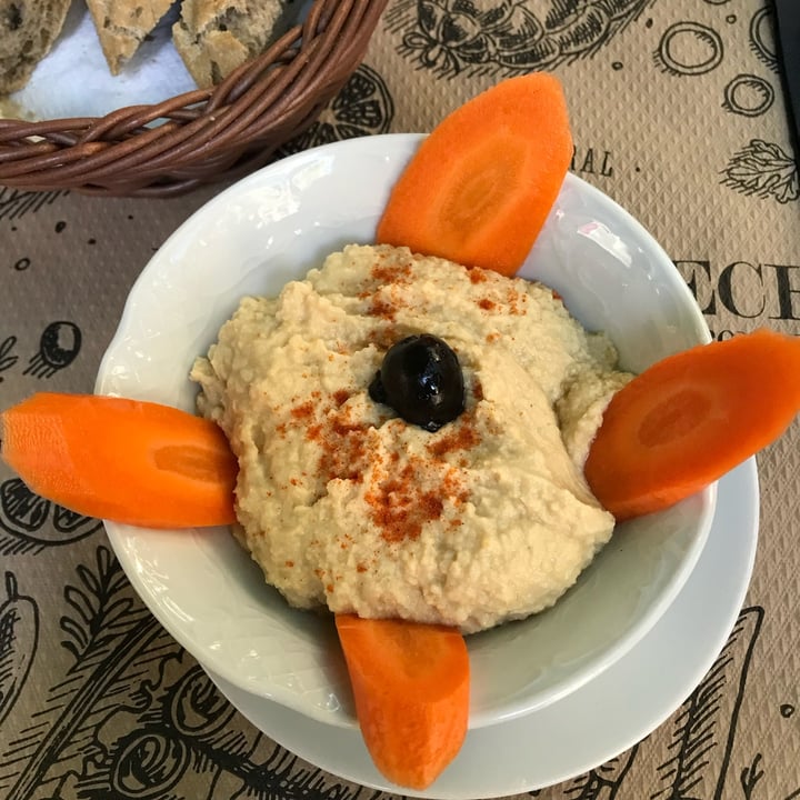 photo of Tulsi Vegan Restaurant Hummus Casero shared by @david- on  27 Jan 2022 - review