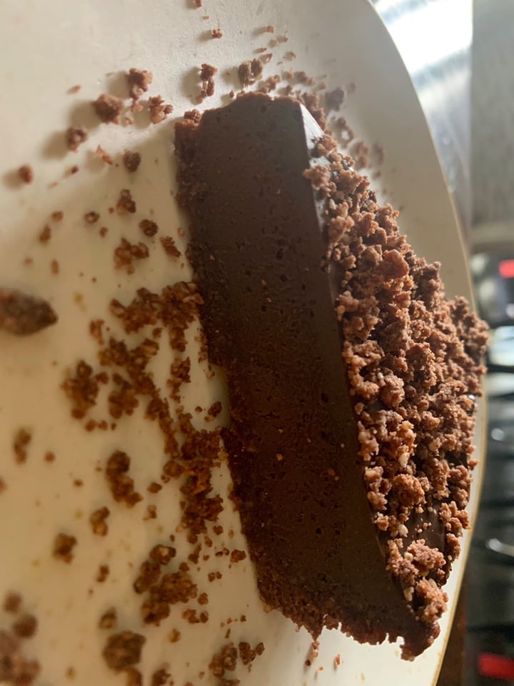 review photo of Roadhouse Cafe Dark Chocolate Coconut Cream Pie shared by @prarthana on 23 Nov 2019 - review