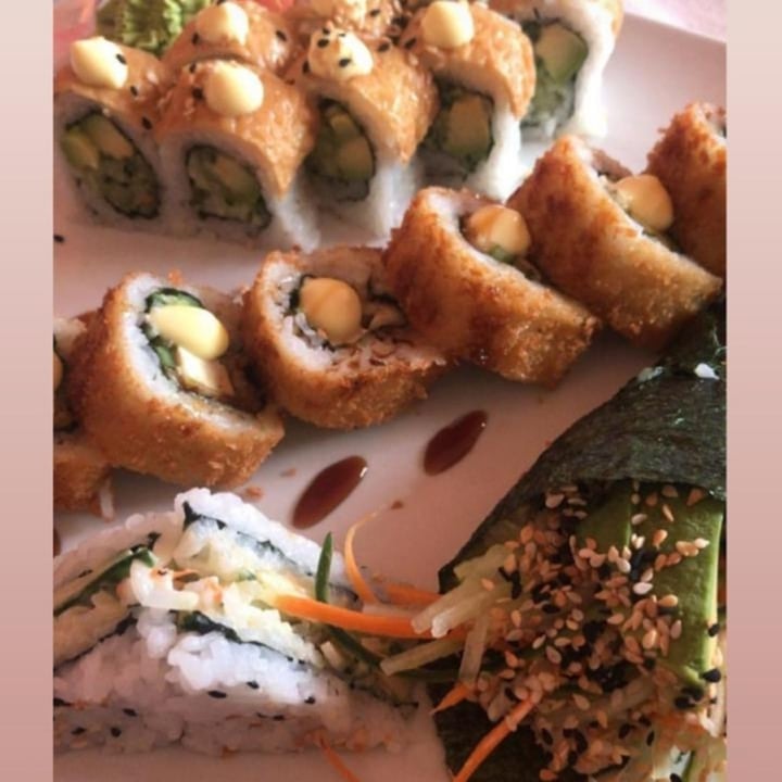 photo of Beluga Cape Town Tofu Crunch, Dynamo Roll, Avo Maki shared by @saigepeters on  01 Jun 2020 - review