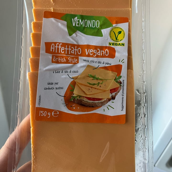 photo of Vemondo Affettato vegano British style shared by @ravenhaxan on  08 Mar 2022 - review