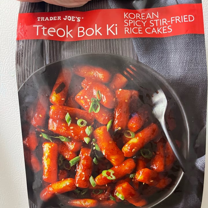 photo of Trader Joe's Tteok Bok Ki shared by @triciaa on  17 Aug 2022 - review