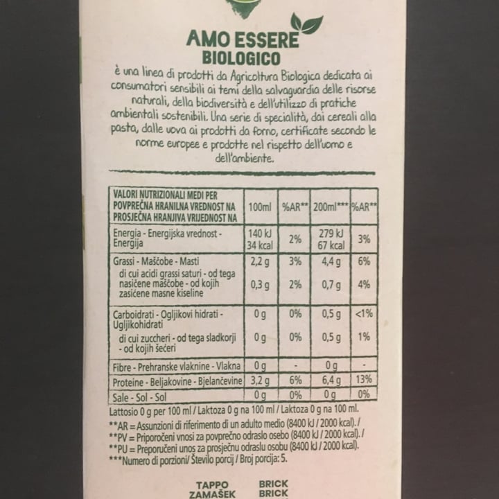 photo of Amo Essere Veg Bevanda A Base Di Soia shared by @zoeciep on  09 Apr 2022 - review