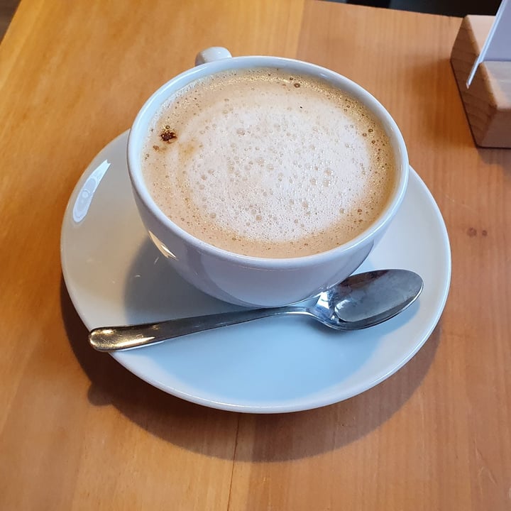 photo of Café Blattgold Chai Latte with Oatmilk shared by @martini on  16 Jan 2022 - review