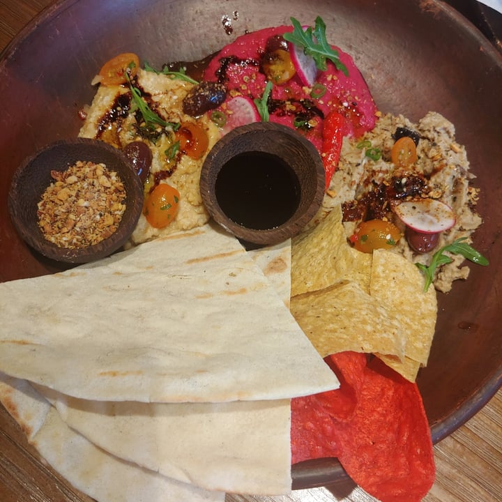 photo of Genius Central Singapore Three Heavenly Dips shared by @vegananu on  19 Sep 2020 - review