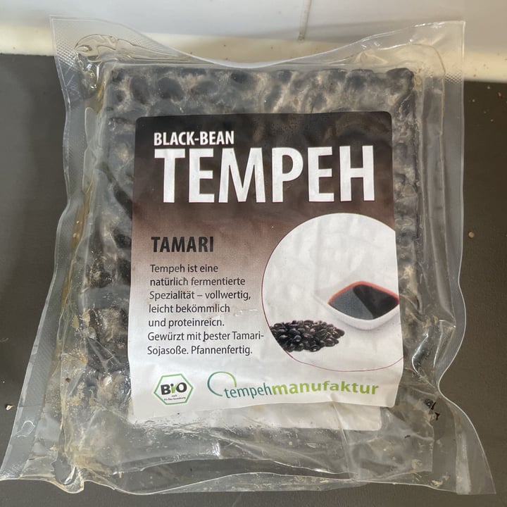 photo of Tempehmanufaktur Black Bean Tempeh Tamari shared by @claudia31 on  21 Aug 2021 - review