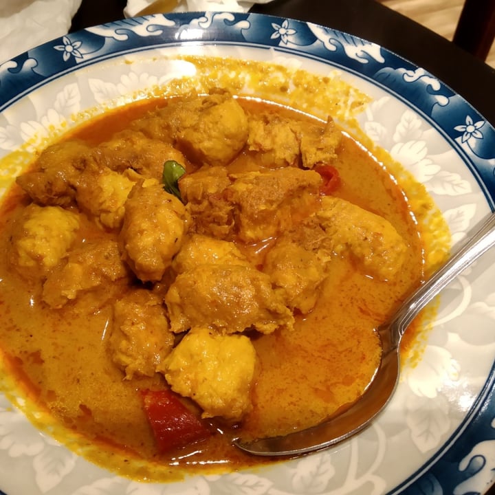photo of Coco Veggie Nyonya Cuisine Nyonya Kapitan Curry Veggie "Chicken" shared by @marigoldish on  24 Apr 2021 - review