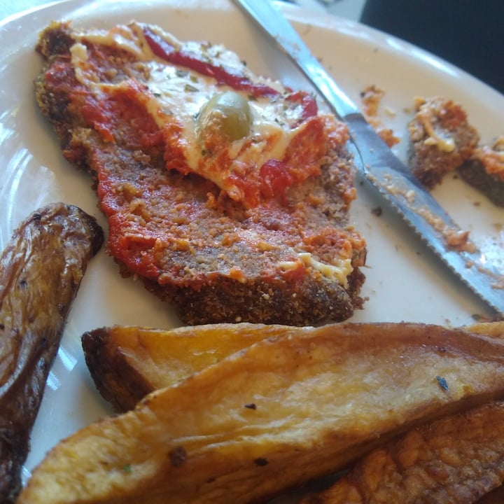 photo of Café Don Simón Milanesa Napolitana con Papafritas shared by @leonelvonk on  23 Feb 2022 - review