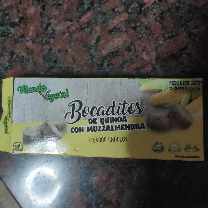 photo of Mundo Vegetal Bocaditos de Quinoa con Muzzalmendra shared by @vegantoine on  23 Dec 2020 - review