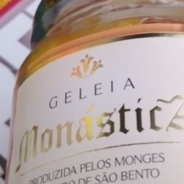review photo of monástica geleia de pêssegos shared by @lurikosato on 02 May 2022 - review