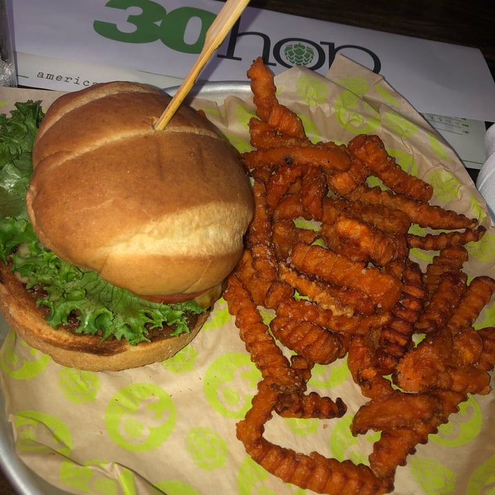 photo of 30hop Vegan Burger shared by @mischievousmonsters on  14 Jul 2022 - review