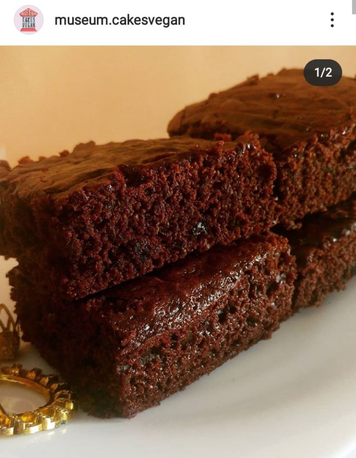 photo of Museum Cakes Vegan Brownies x6 shared by @mab on  20 May 2020 - review