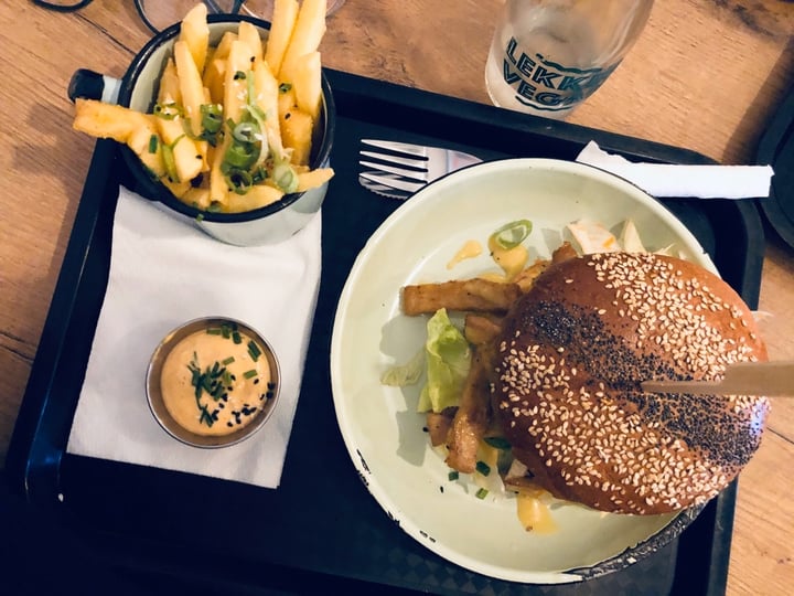 review photo of Lekker Vegan Kloof Burger shared by @marchesivegan on 14 Jan 2020 - review
