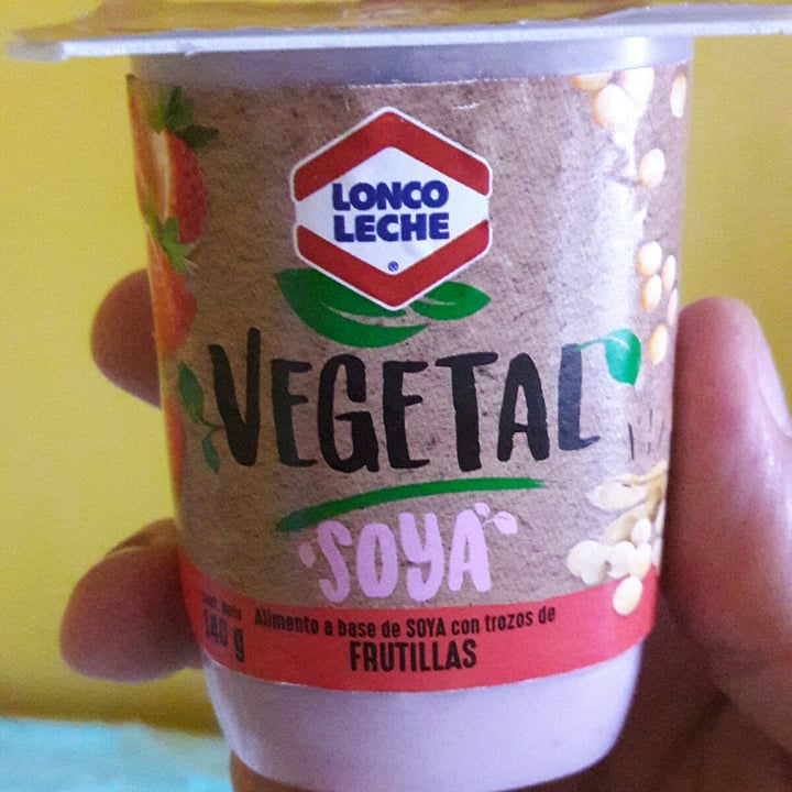 photo of Lonco Leche Yogurt de soya frutilla shared by @carlitosama on  27 Feb 2021 - review