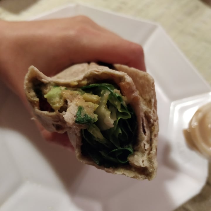photo of JU Vegano Baba Roll shared by @tadegrimberg on  15 Sep 2020 - review
