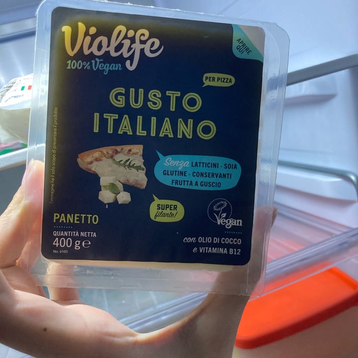review photo of Violife Mozzarella Flavour Slices shared by @npippi2805 on 14 Aug 2022 - review