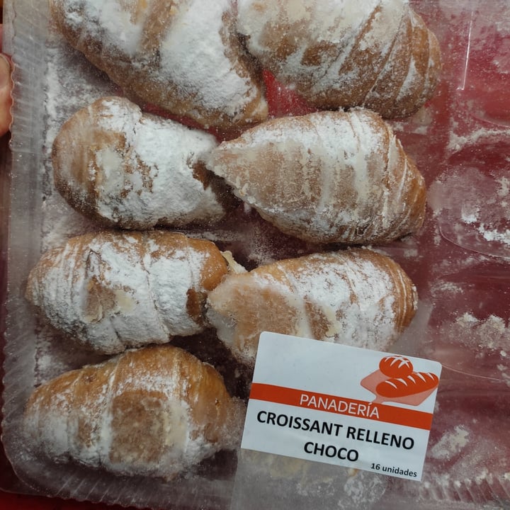 photo of Carrefour Croisant rellenos shared by @jordimarta on  31 Mar 2022 - review