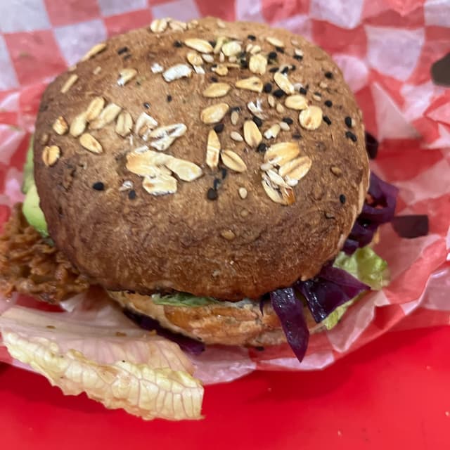 Foto do prato “No Chik'n Burguer”