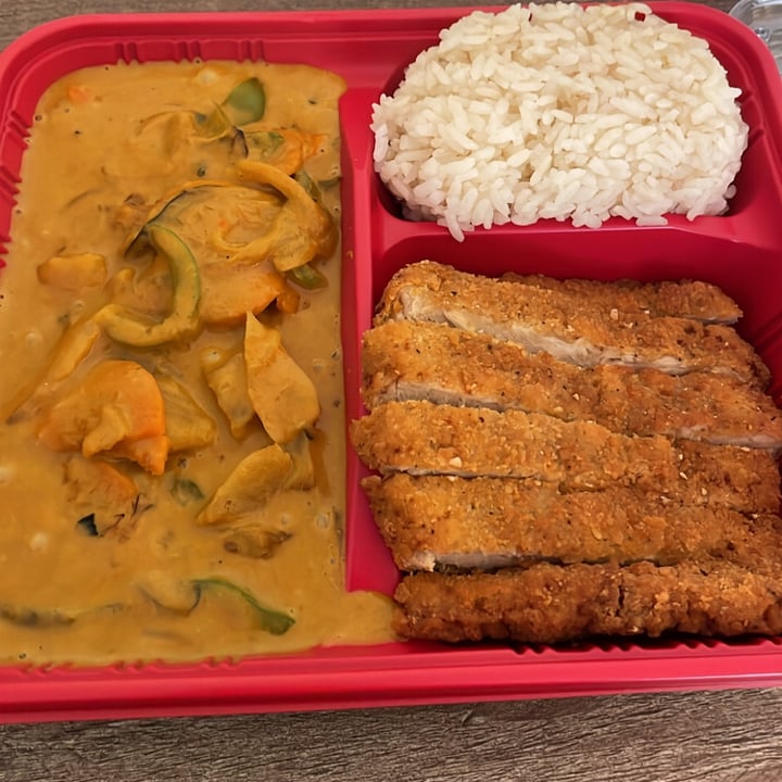 review photo of Loving Hut Katsu Curry shared by @bonvivant09 on 20 Sep 2022 - review