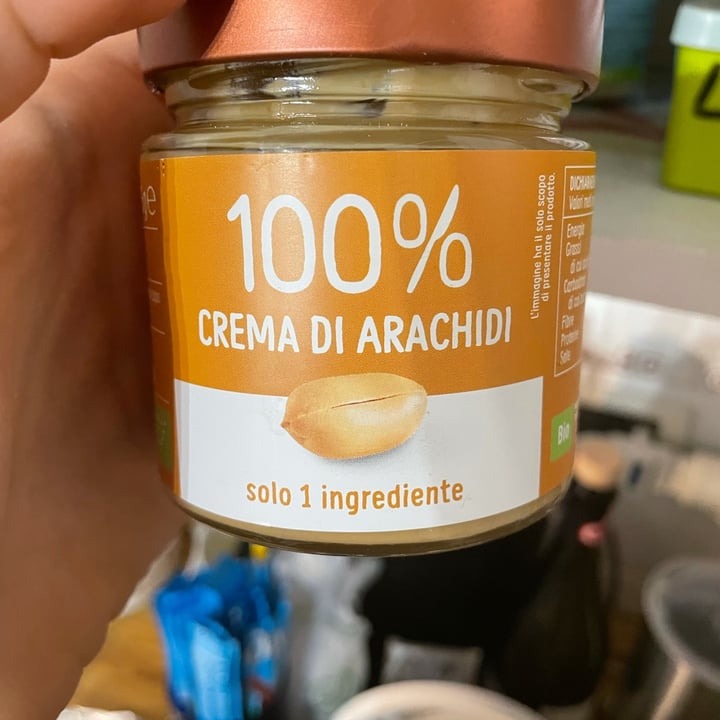 photo of Damiano 100% crema di arachidi shared by @luanimaletti97 on  25 Mar 2022 - review