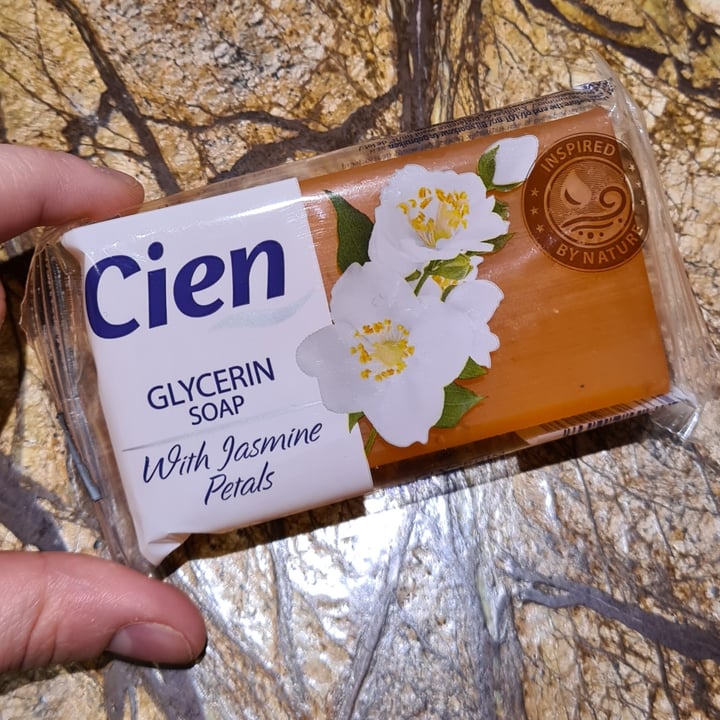 photo of Cien Glycerin Soap shared by @valeinwonderland on  07 Apr 2022 - review