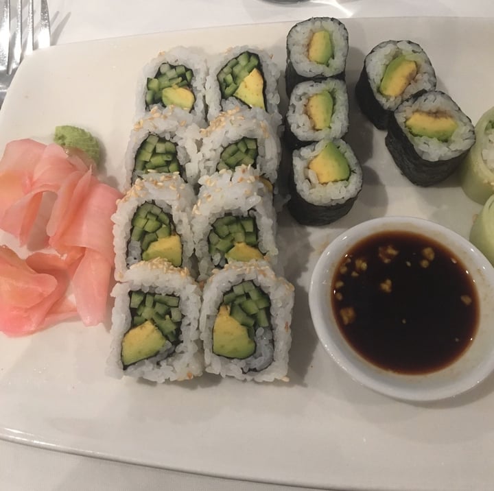 photo of Balducci Cape Town Sushi Vegetable Platter With Vegan Soy shared by @daniellahirsch on  21 Jan 2020 - review