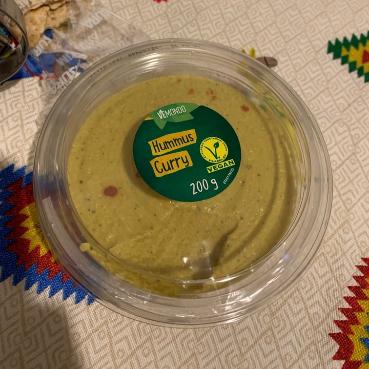 review photo of Vemondo Hummus Curry shared by @giulifrida on 12 Apr 2022 - review