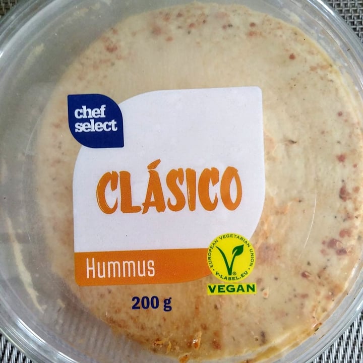 photo of Chef Select Clásico Hummus shared by @berengueremy on  06 Dec 2022 - review