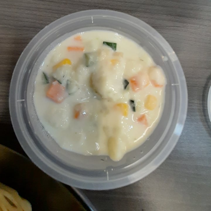 photo of Makan Vegan 斋这里 Syed Alwi Vegetarian creamy spagetti, wantan soup & creme wintermelon drink shared by @vivienwsw on  26 Jul 2022 - review