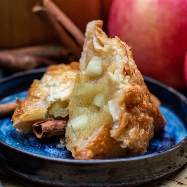 Photo of the dish “Apple samsa”