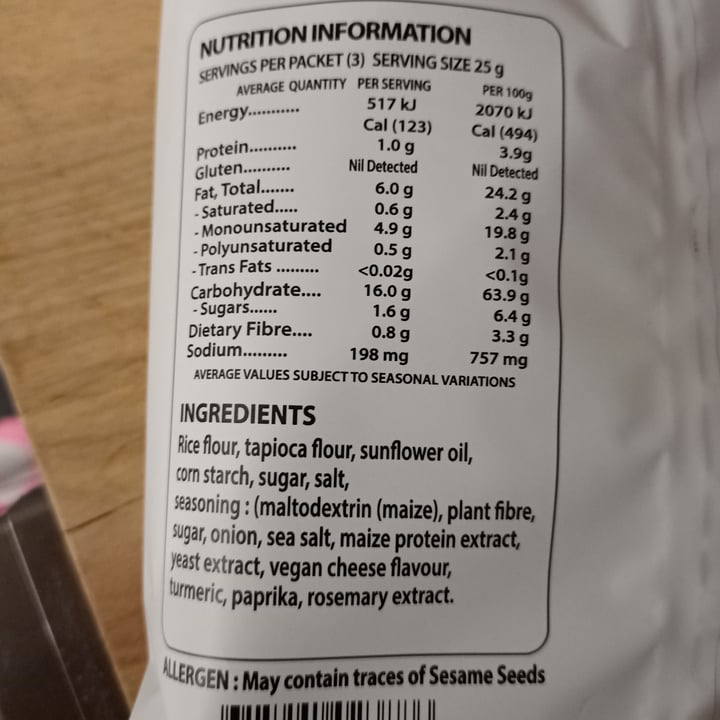 review photo of Vege Rice Crackers Tasty Cheese Flavour shared by @plantbasedlans on 03 Jul 2020 - review