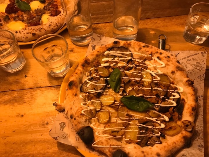 review photo of Purezza - Vegan Pizza Camden Couch Potato shared by @ciara97 on 30 Dec 2019 - review