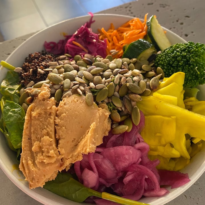 photo of Daily pot Vegan Bowl shared by @delphinesupanya on  25 Jul 2021 - review