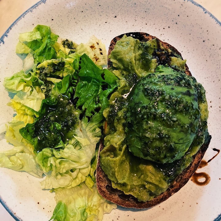 review photo of Haakon Superfoods and Juice Avo and Guac Toast shared by @sazzie on 15 Mar 2020 - review