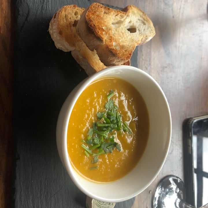 photo of The Highway Inn Burford Homemade Soup shared by @lizzieatk on  01 Oct 2020 - review