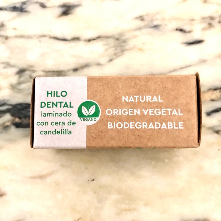 photo of Meraki Hilo dental Biodegradable+vegan shared by @lalis2010 on  22 Oct 2021 - review