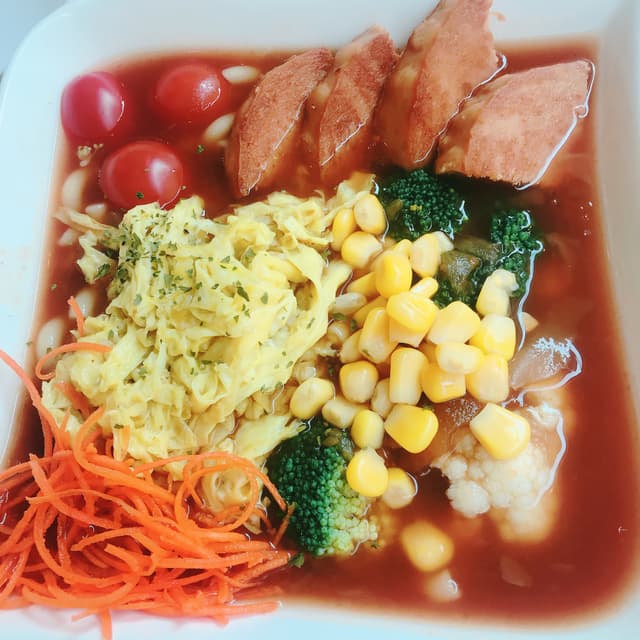 Photo of the dish “Scrambled Bean Curd & Vegan Ham with Macaroni in Tomato Soup”