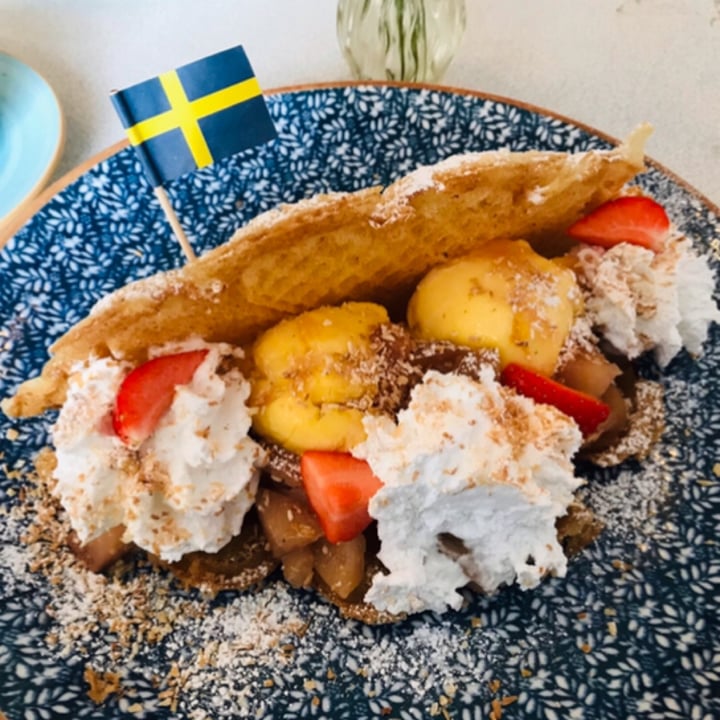 photo of Älskade traditioner Sweet vegan shared by @sverigia on  27 Nov 2021 - review