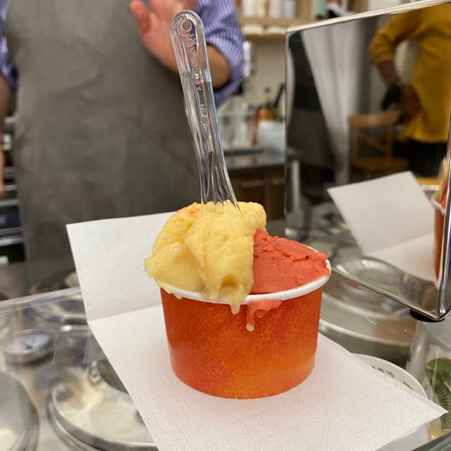 Photo of the dish “Gelato Prosecco E Fragola”