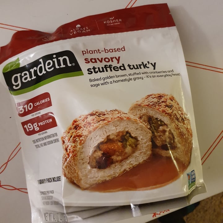 photo of Gardein Savory Stuffed Turk’y shared by @paniwilson on  06 Dec 2022 - review