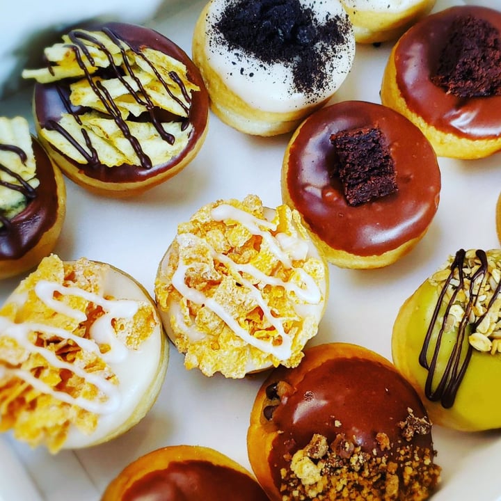 photo of DoughNats Vegan Donuts shared by @veganthropist on  10 May 2019 - review