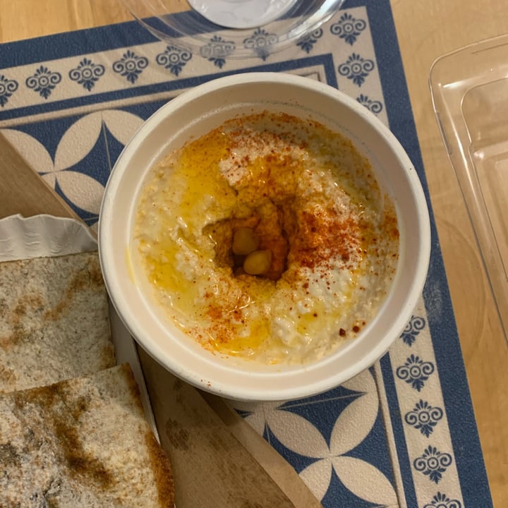 photo of Lo Saj Libanese Hummus shared by @martachatnoir92 on  29 Apr 2022 - review