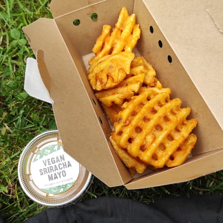 photo of A Burgers: Dirty Vegan Burgers (Delivery only) Waffle fries shared by @fundacionelhogar on  28 Jul 2021 - review