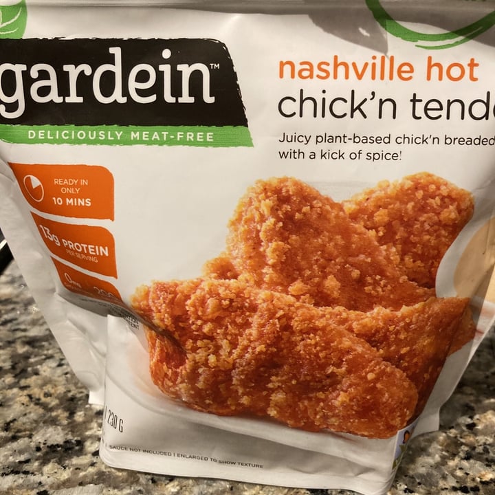 photo of Gardein Nashville Hot Chick'n Tenders shared by @tricia74 on  19 Aug 2021 - review