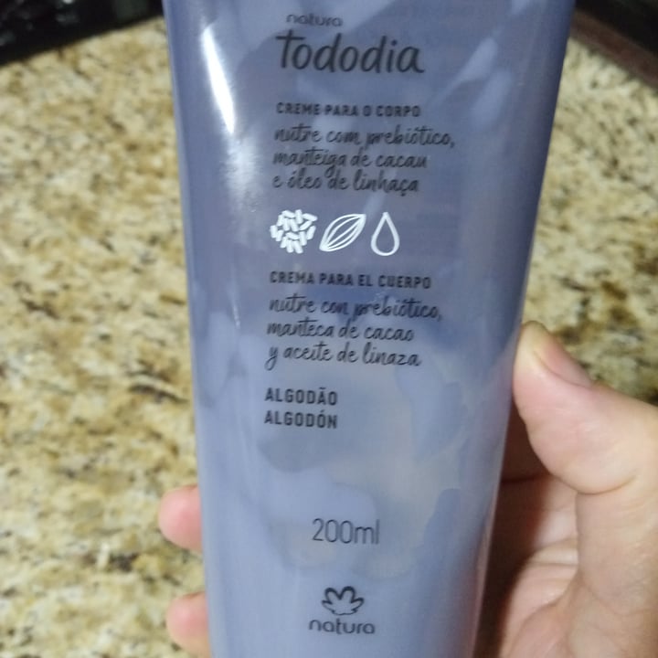 review photo of Natura Creme para o Corpo Algodão shared by @zuleicagadotti on 08 May 2022 - review