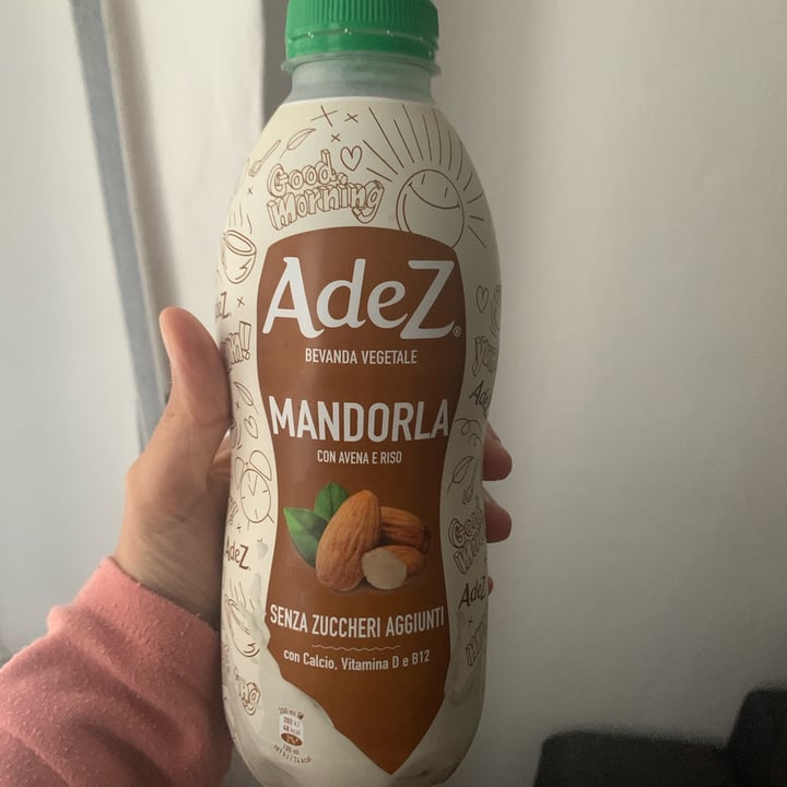 review photo of AdeZ Bevanda vegetale alla mandorla shared by @aleanto on 25 Oct 2022 - review